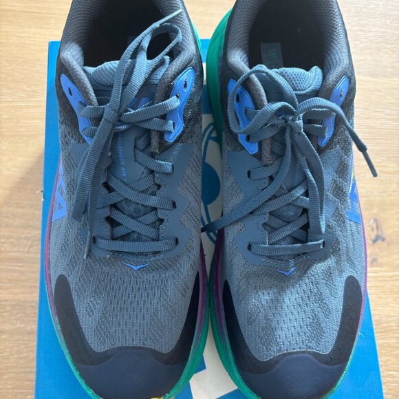 Hoka Challenger w/Gortex (10.5) - Picture 1 of 5